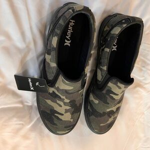 Hurley camo loafers